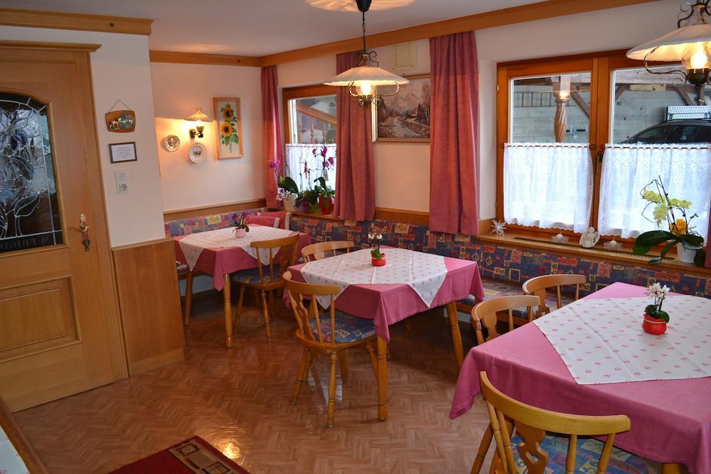 Gaestehaus Friedl Kirchberg in Tirol Ruang foto